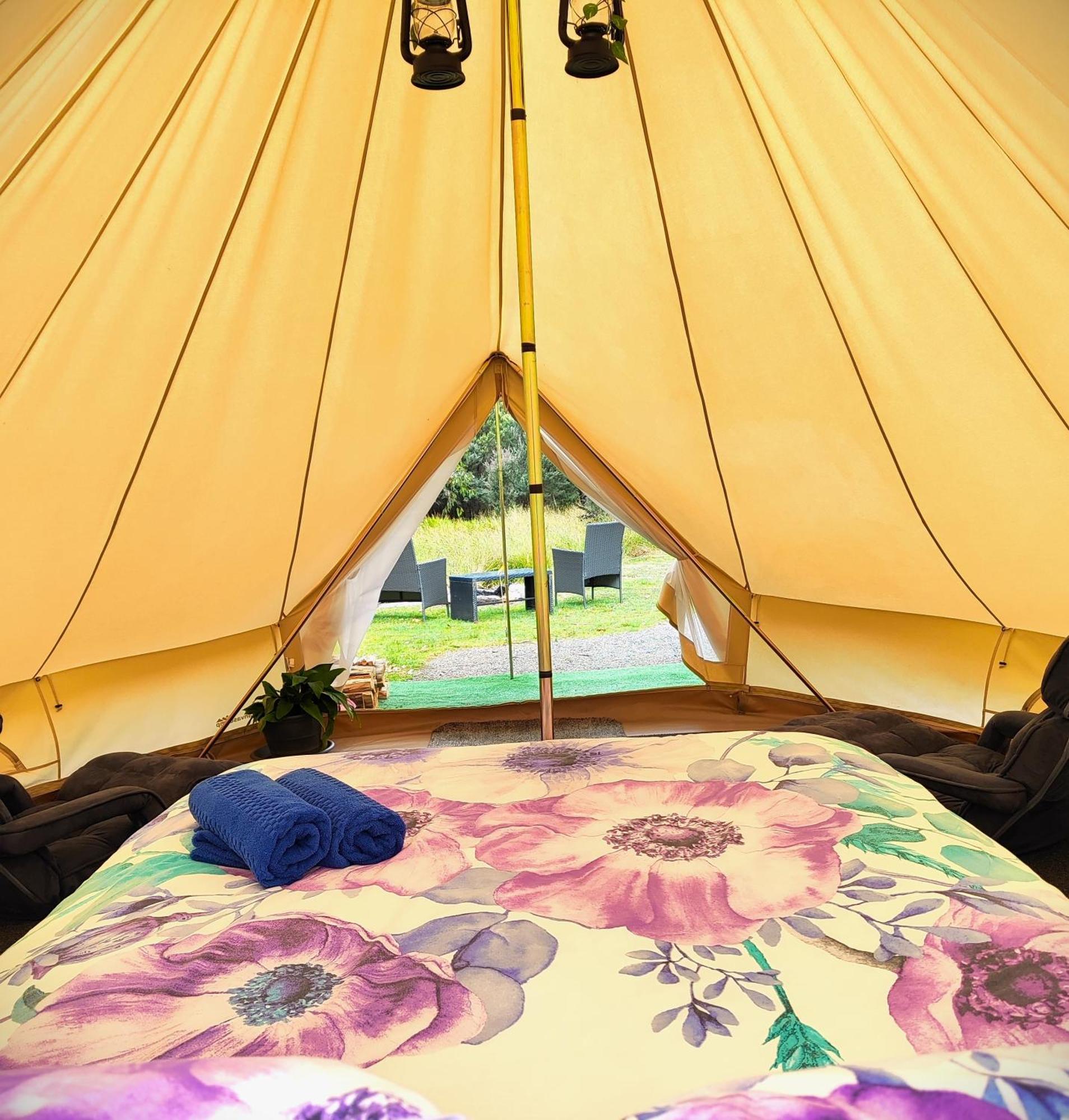 Glamping At Zeehan Bush Camp Extérieur photo