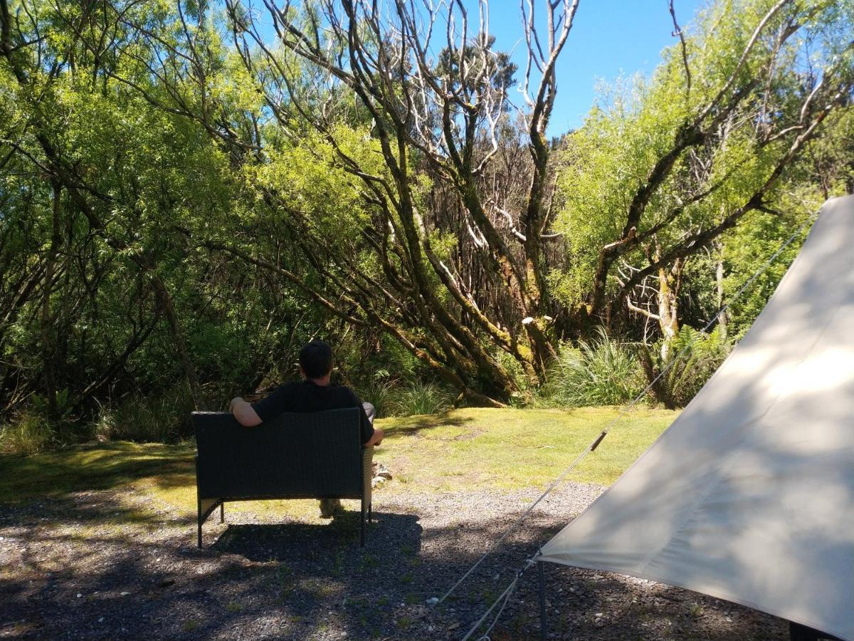 Glamping At Zeehan Bush Camp Extérieur photo